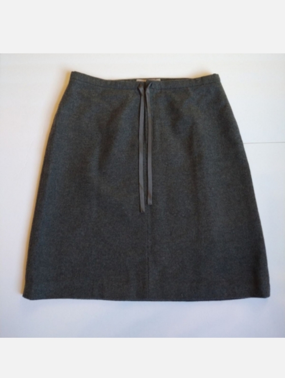 Minimalist Classy Preppy J. Crew skirt Wool front quarter zip Sz s